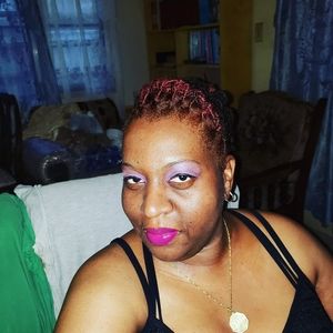 Meet your Posher, Marsha